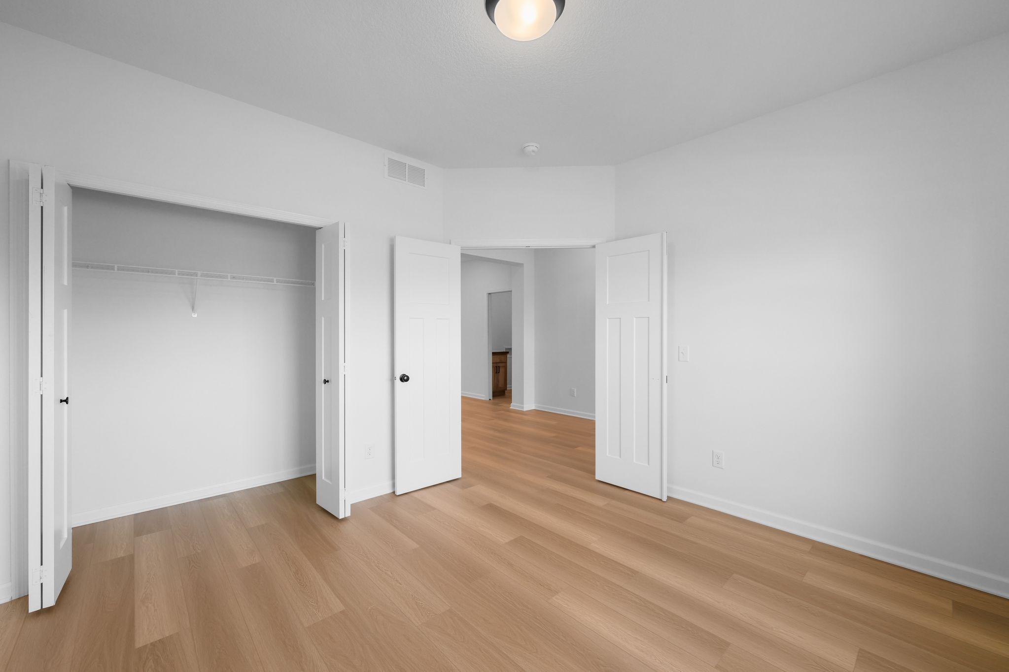 8018 Walnut Lane Corcoran, MN 55340 - Photo 8 of 11