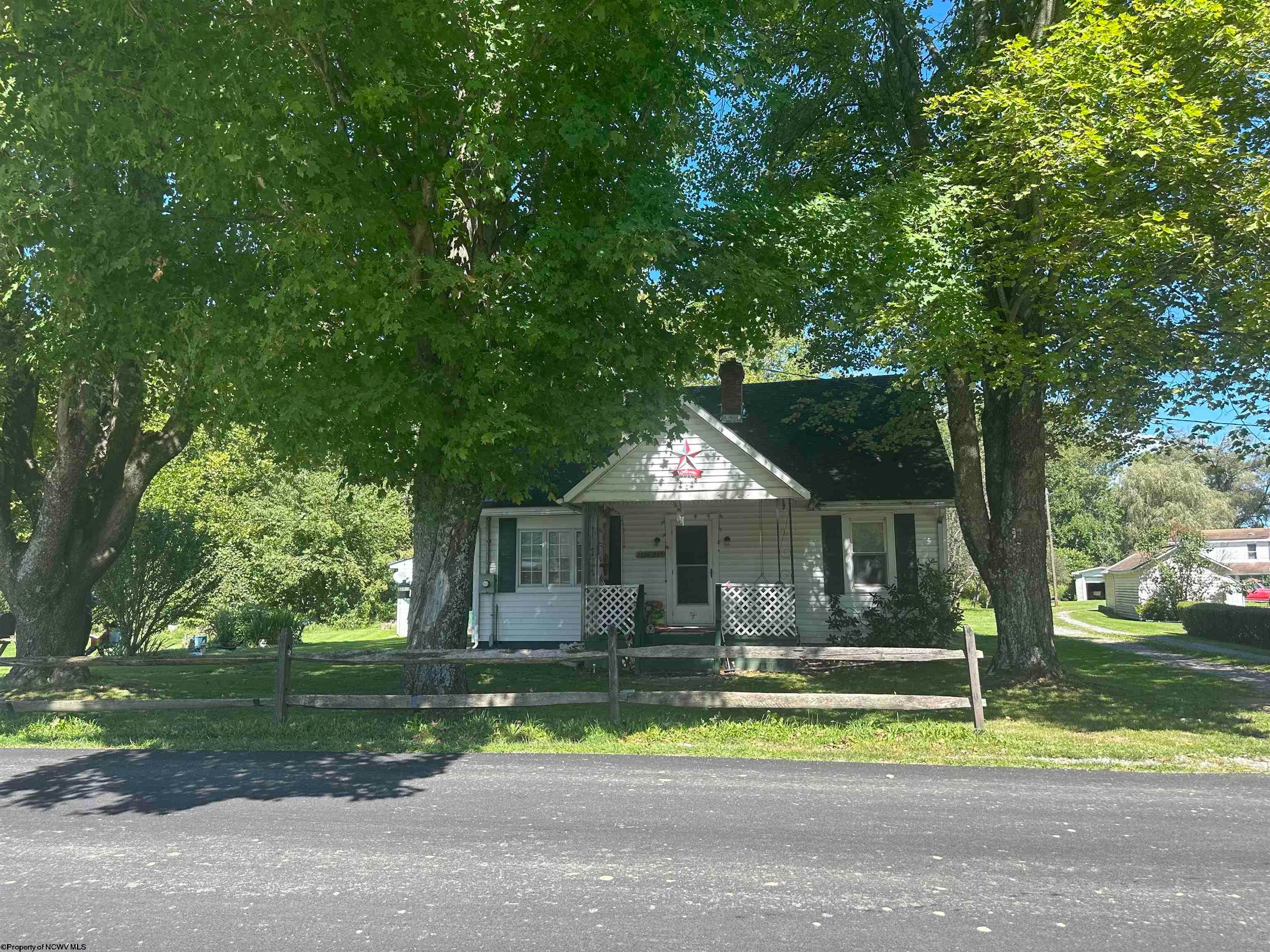 133 Back Road Mill Creek, WV 26280 - Photo 14 of 16 Gallery Image 14