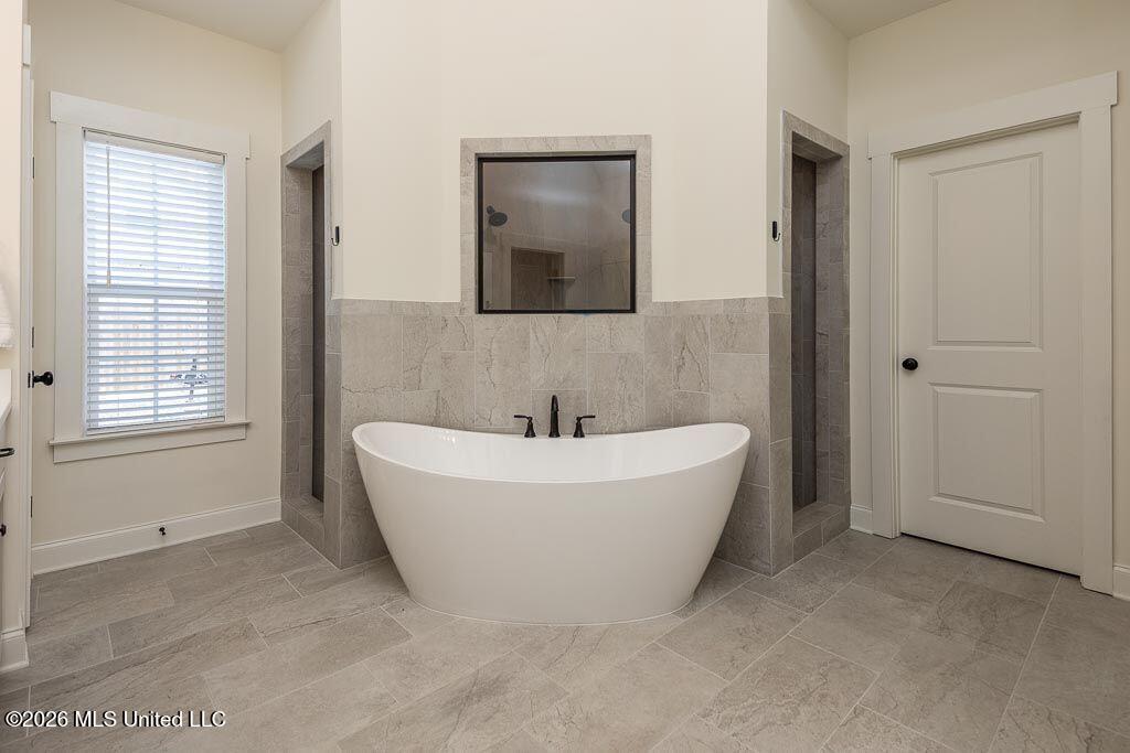 7620 Crosswinds Boulevard Hernando, MS 38632 - Photo 16 of 29 crosswinds primary bath