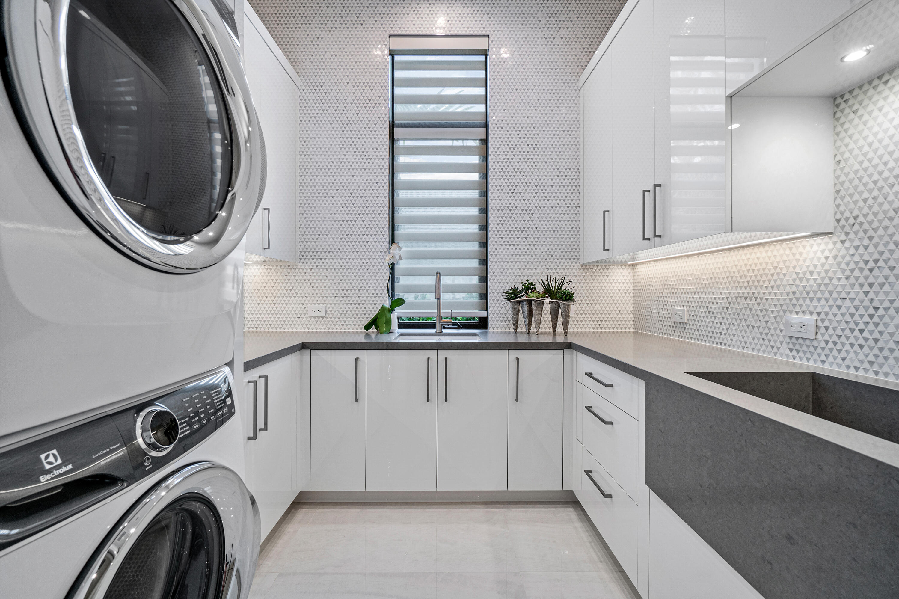 3949 Northwest 52nd Street Boca Raton, FL 33496 - Photo 33 of 65 012-3949NW52ndSt-BocaRaton-FL-FULL