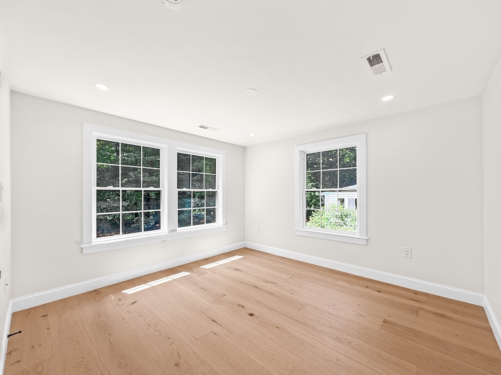 500 Franklin Street Reading, MA 01867 - Photo 34 of 42