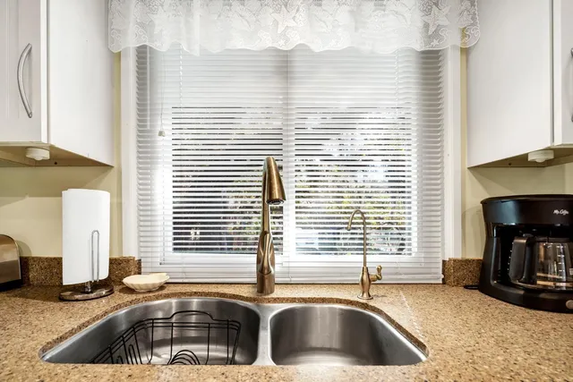 $585,000 | 796 Summerwind Circle, Edisto Island, SC 29438