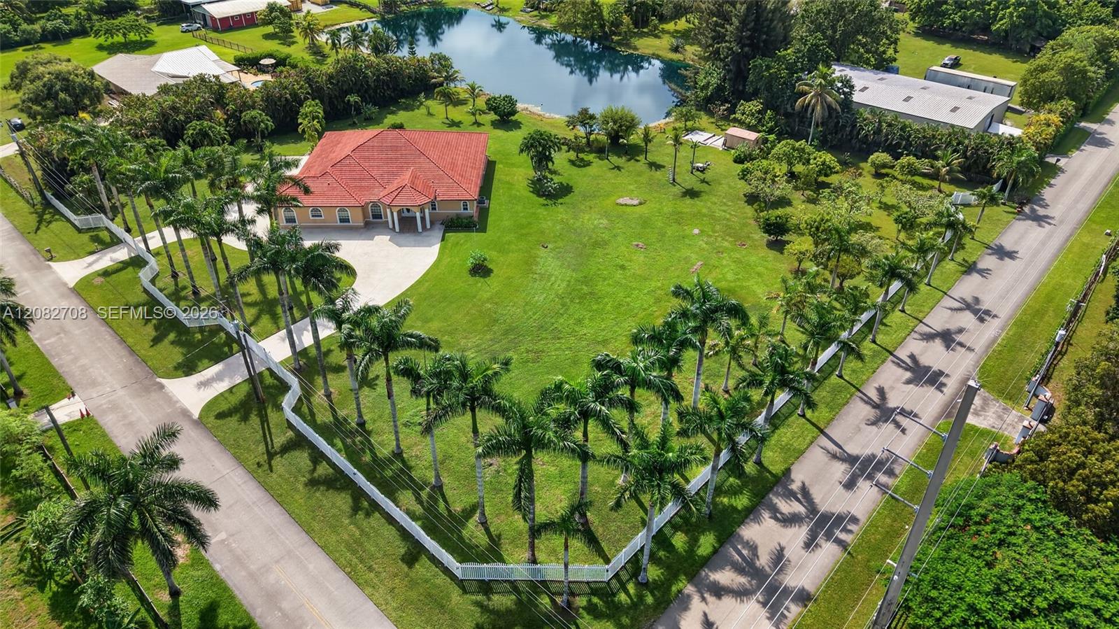 6110 Southwest 190th Avenue Southwest Ranches, FL 33332 - Photo 7 of 29 Gallery Image 7