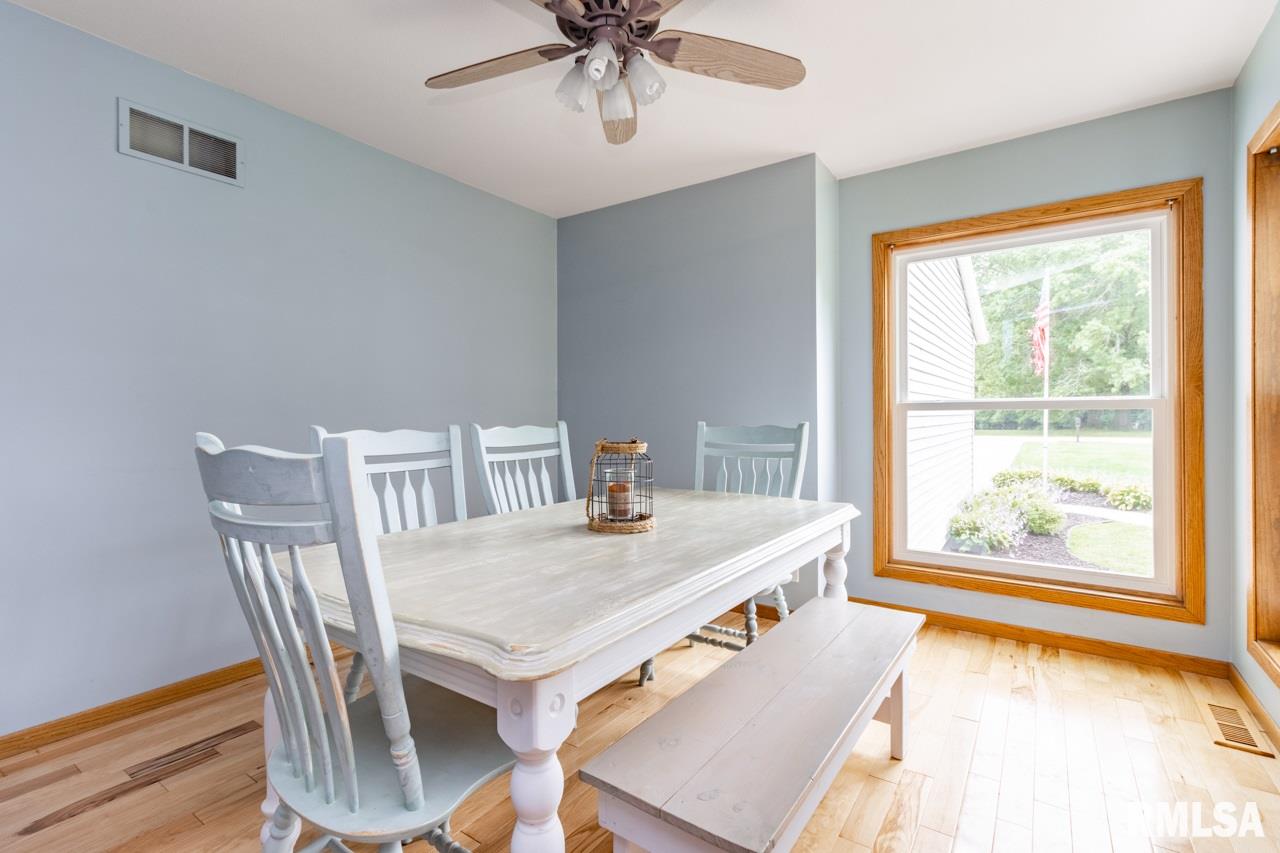 3917 South Autumn Drive Mapleton, IL 61547 - Photo 8 of 45 Gallery Image 8