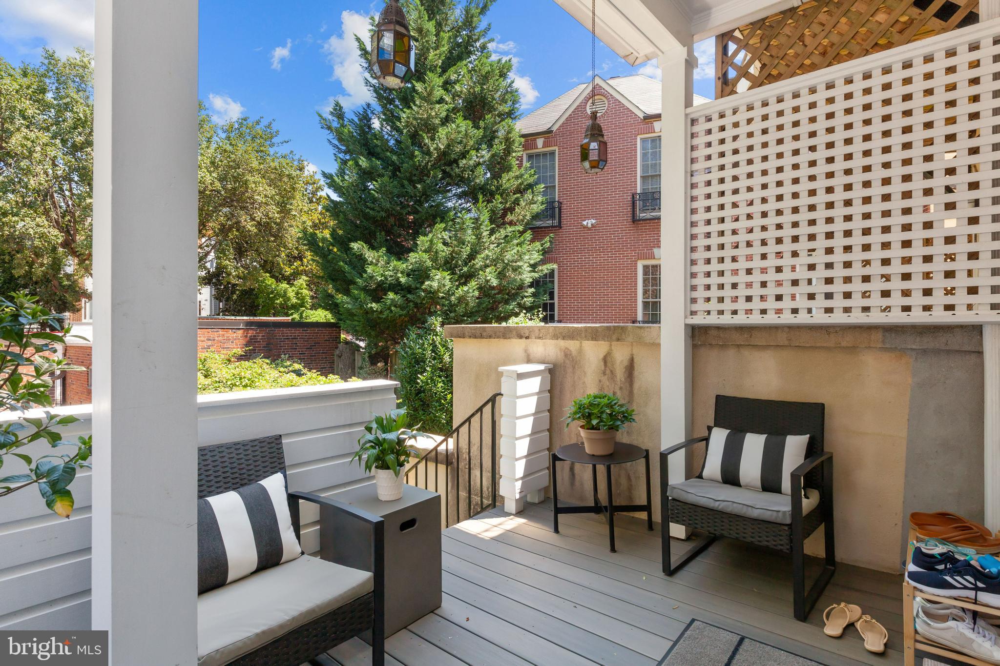 2023 Belmont Road Northwest Washington, DC 20009 - Photo 35 of 39 Deck