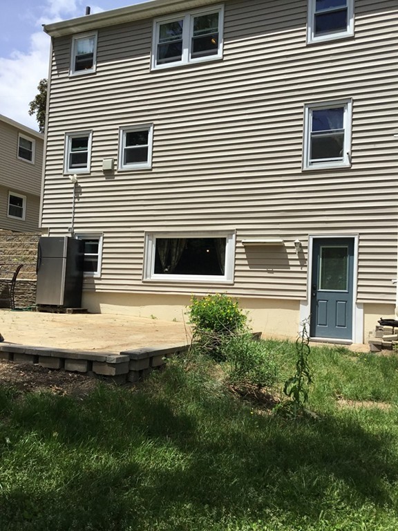 40 Alpheus Road Boston, MA 02131 - Photo 4 of 22 Gallery Image 4