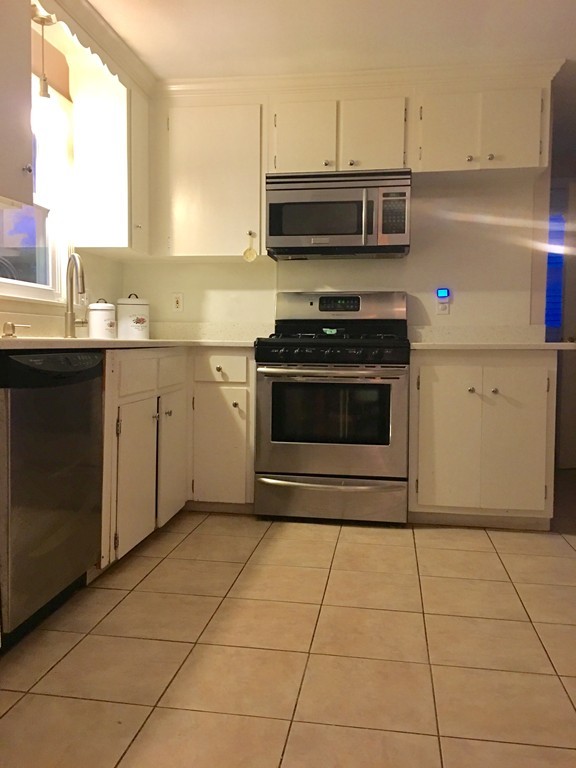 40 Alpheus Road Boston, MA 02131 - Photo 7 of 22 Gallery Image 7