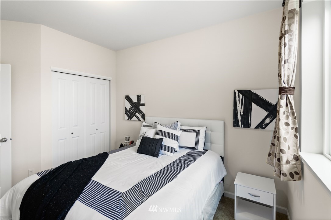 13902 163rd Place Southeast Renton, WA 98059 - Photo 17 of 37 Gallery Image 17