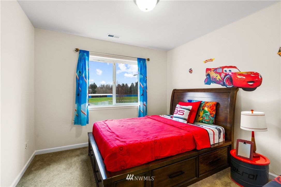 13902 163rd Place Southeast Renton, WA 98059 - Photo 23 of 37 Gallery Image 23