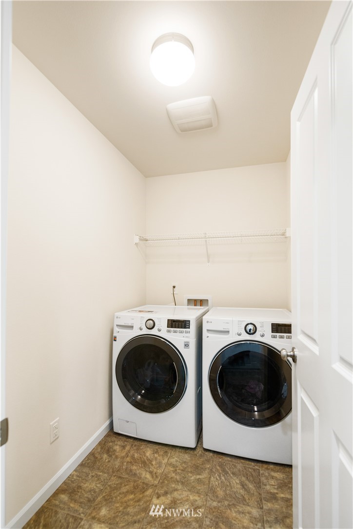13902 163rd Place Southeast Renton, WA 98059 - Photo 32 of 37 Gallery Image 32