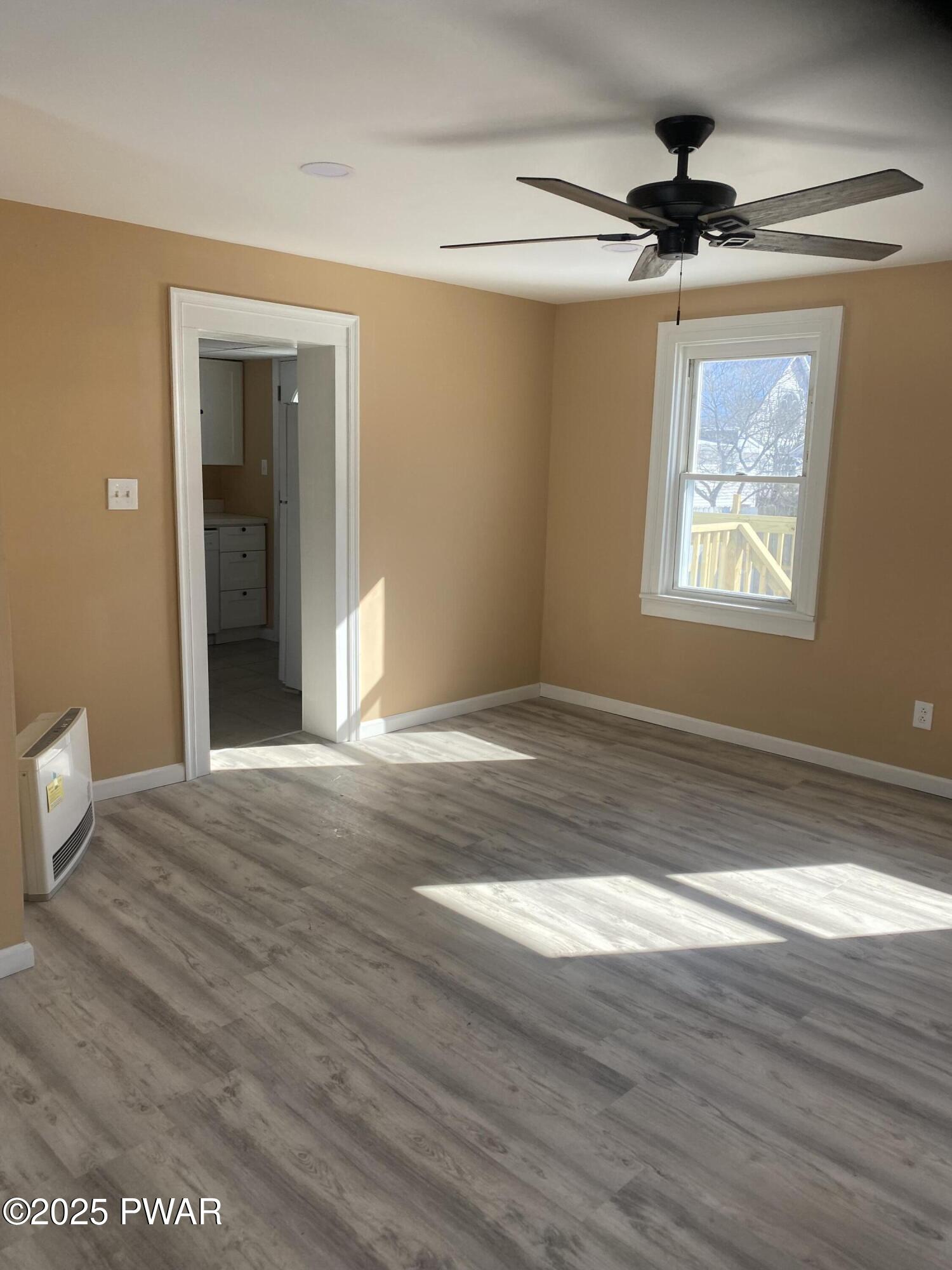 308 Keystone Street Hawley, PA 18428 - Photo 7 of 29
