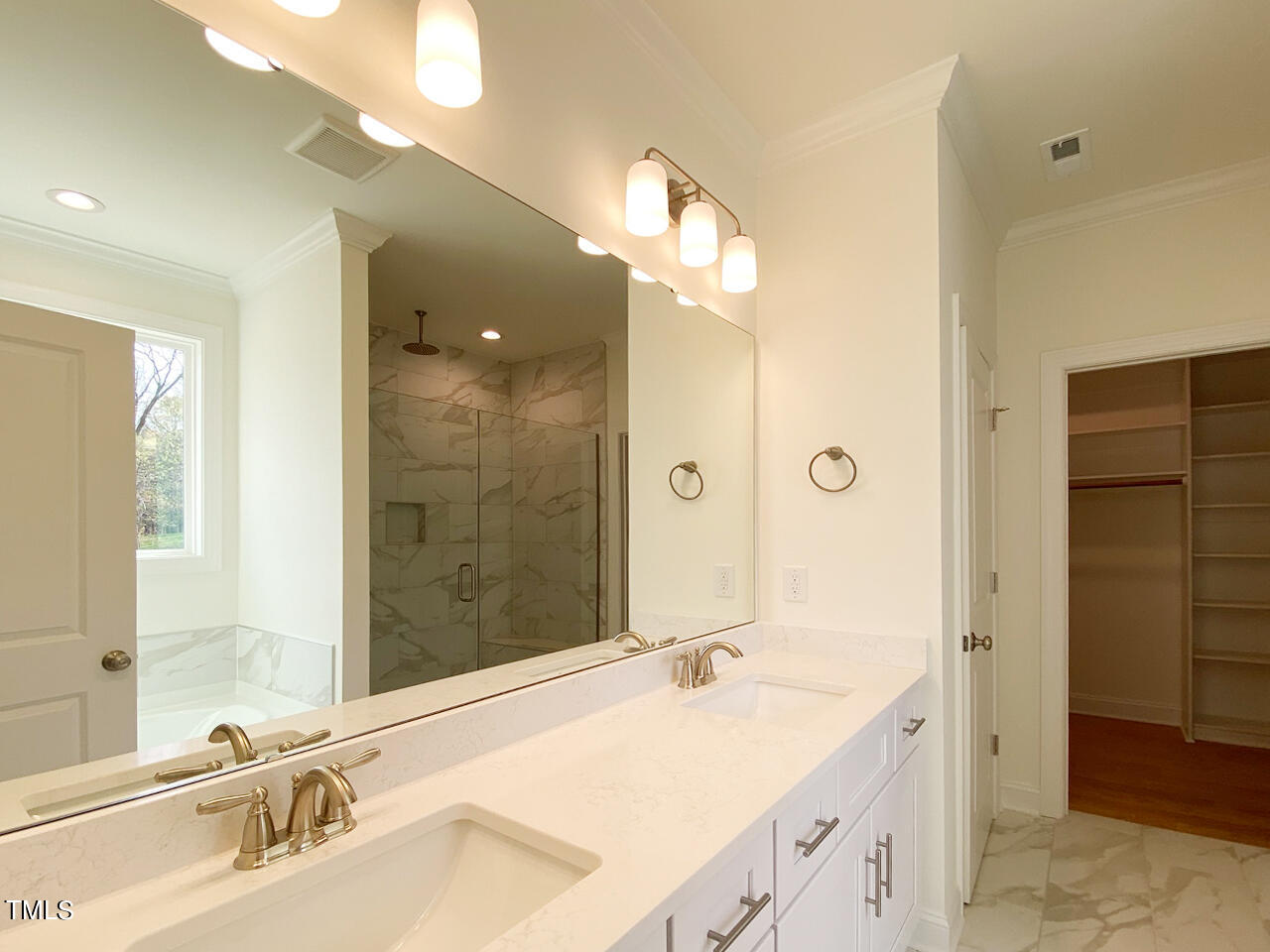 7595 Cypress Drive Graham, NC 27253 - Photo 6 of 9 hc 19 - master vanity