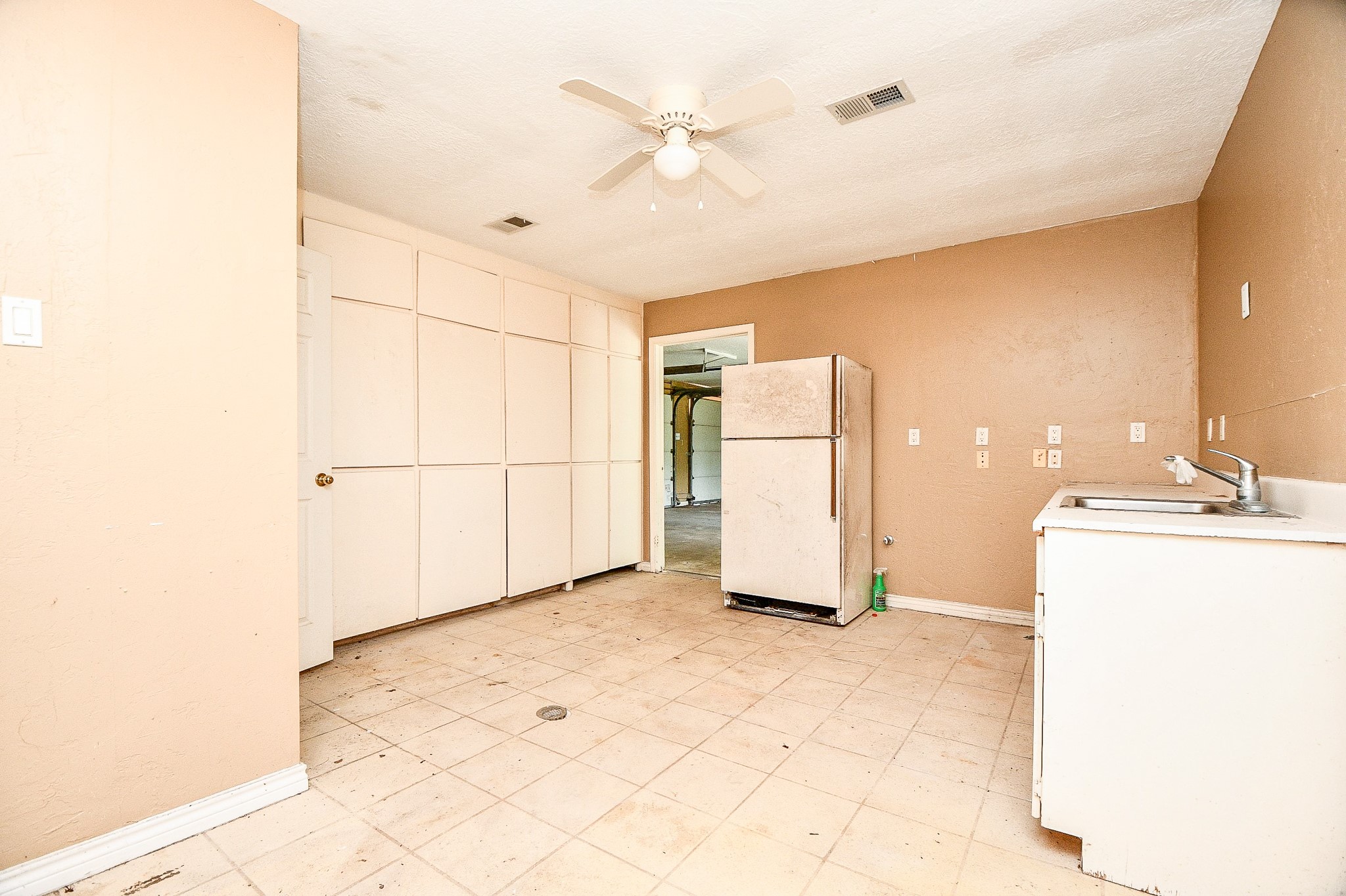 25121 Lakeview Road Katy, TX 77494 - Photo 32 of 42 Gallery Image 32