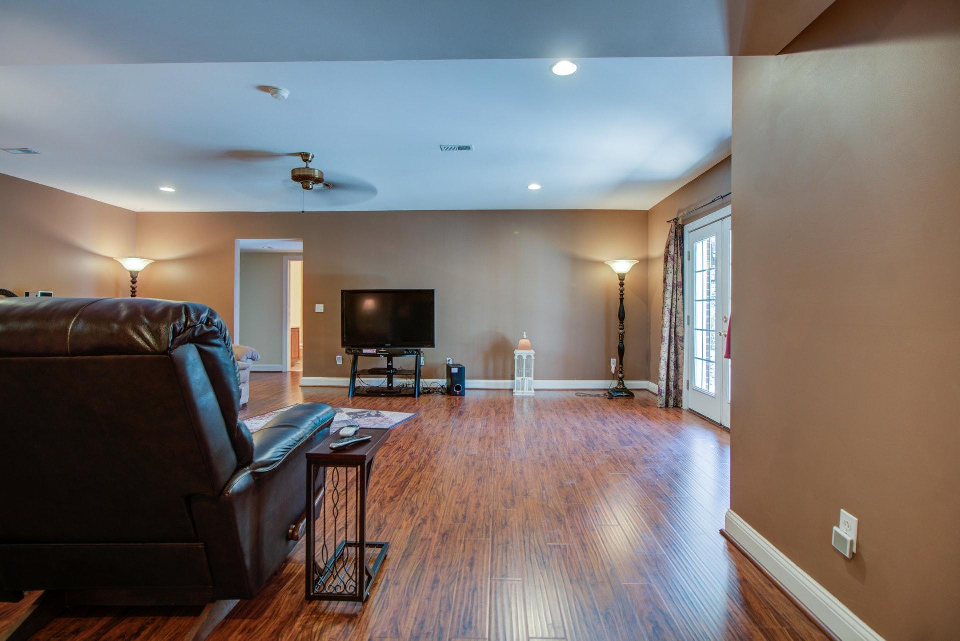 2635 New Ridge Road Elliston, VA 24087 - Photo 36 of 54 036-250981-_MG_4483_4_5_6_7_5679848