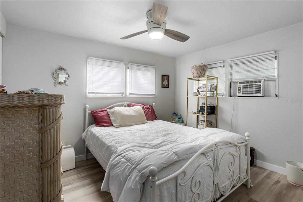 3114 Crystal Lane Ellenton, FL 34222 - Photo 10 of 20