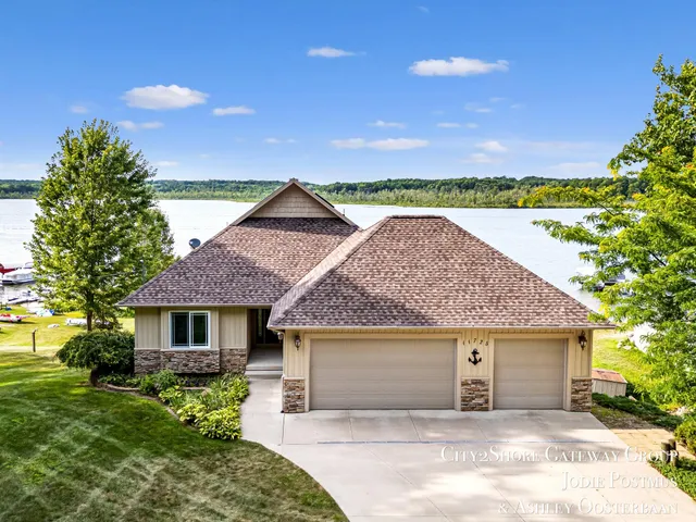 $925,000 | 11725 Wabasis Lake Drive Northeast, Greenville, MI 48838