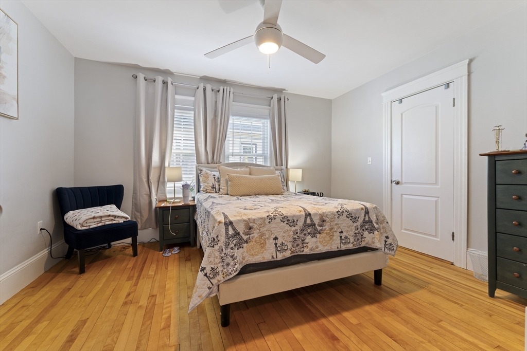 22 Frank Street Worcester, MA 01604 - Photo 22 of 37