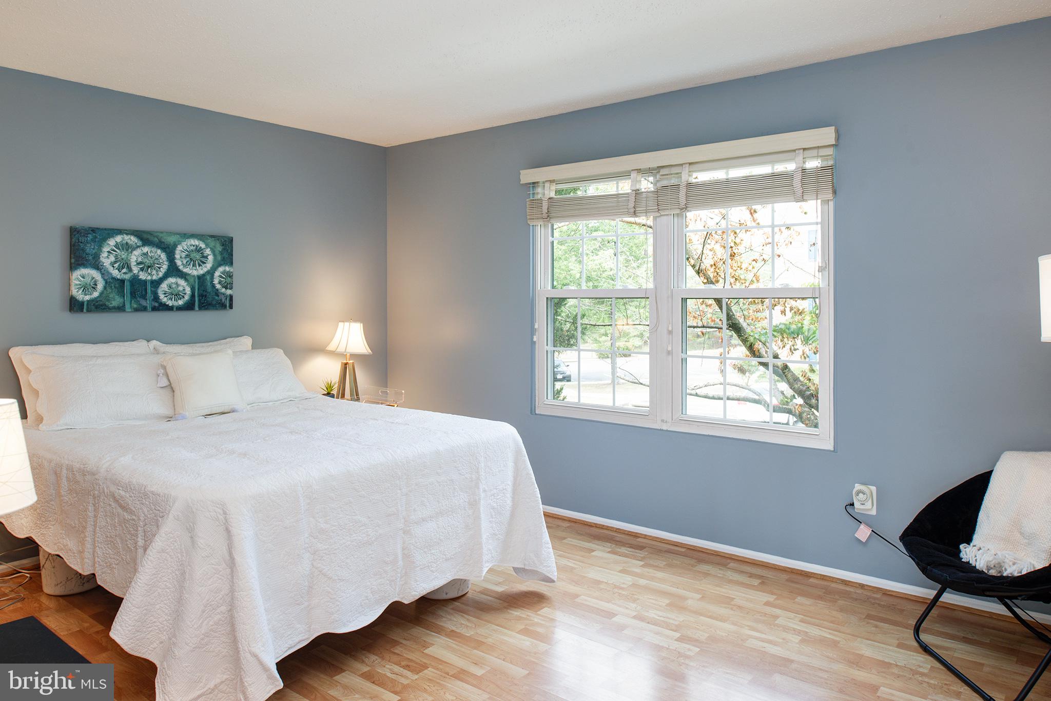 129 Fort Evans Road Southeast, Unit D Leesburg, VA 20175 - Photo 7 of 17 Spacious primary bedroom