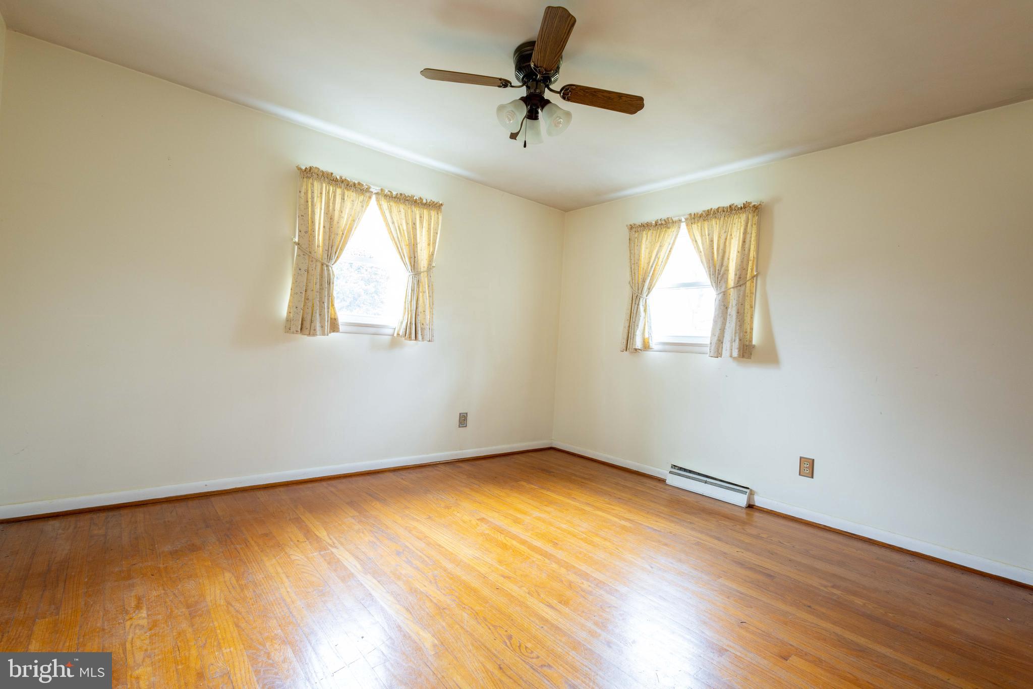 830 Robin Road Lancaster, PA 17601 - Photo 14 of 24 Gallery Image 14