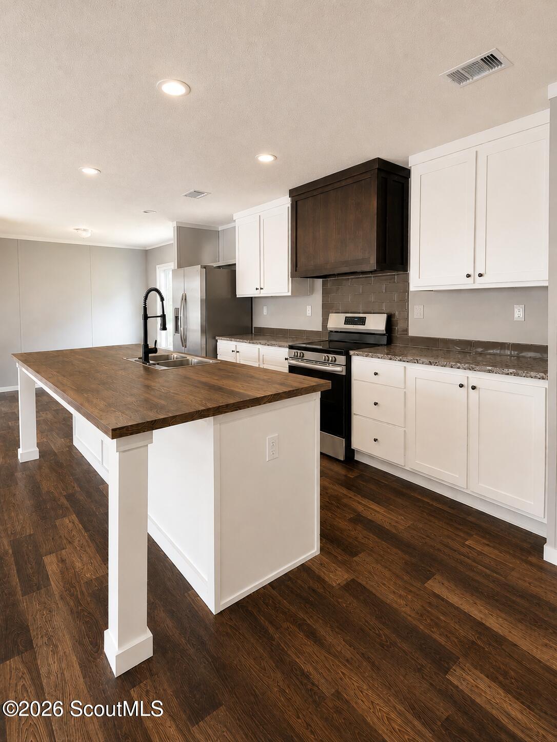 52 Rattler Run Hortense, GA 31543 - Photo 5 of 13 ChatGPT Image Aug 28, 2026 at 09_27_19 P