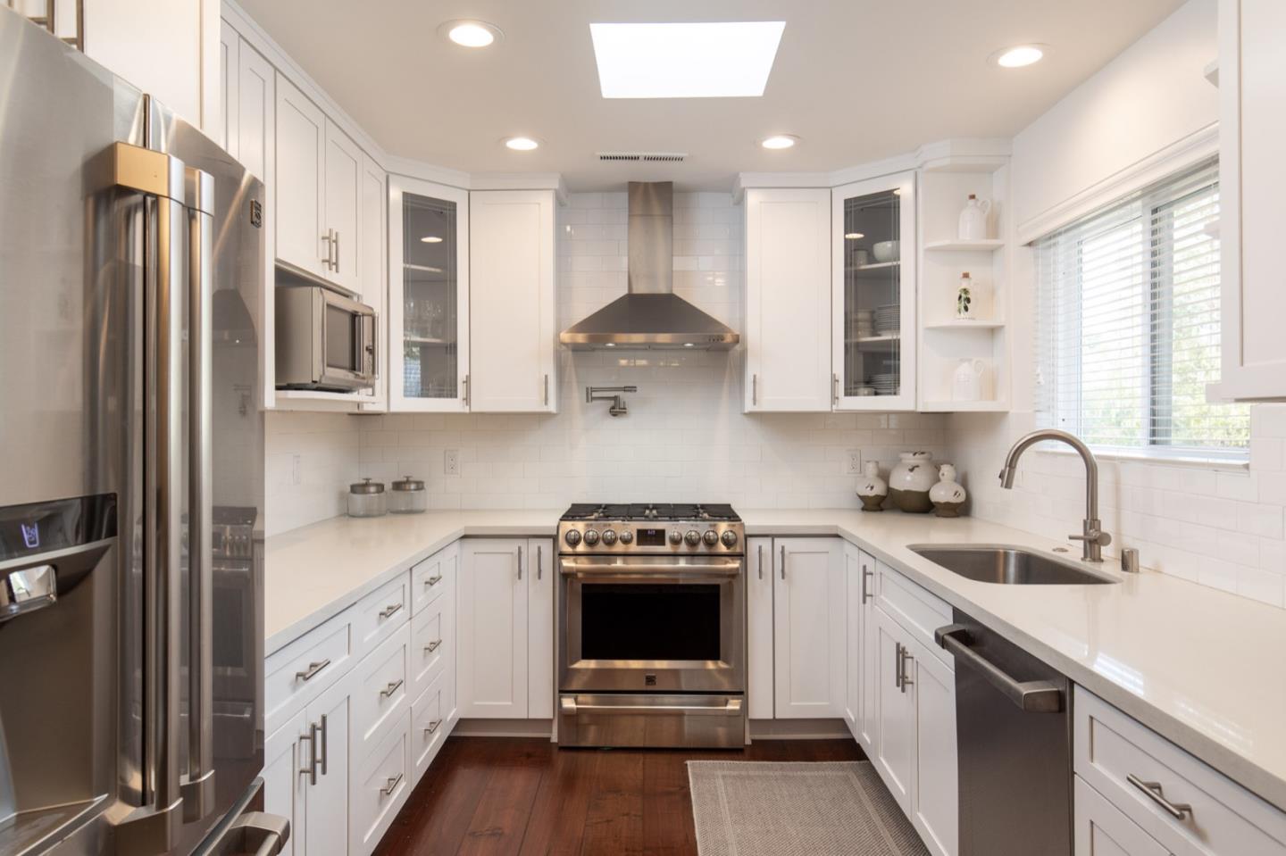 2977 Sloat Road Pebble Beach, CA 93953 - Photo 7 of 19 Gallery Image 7