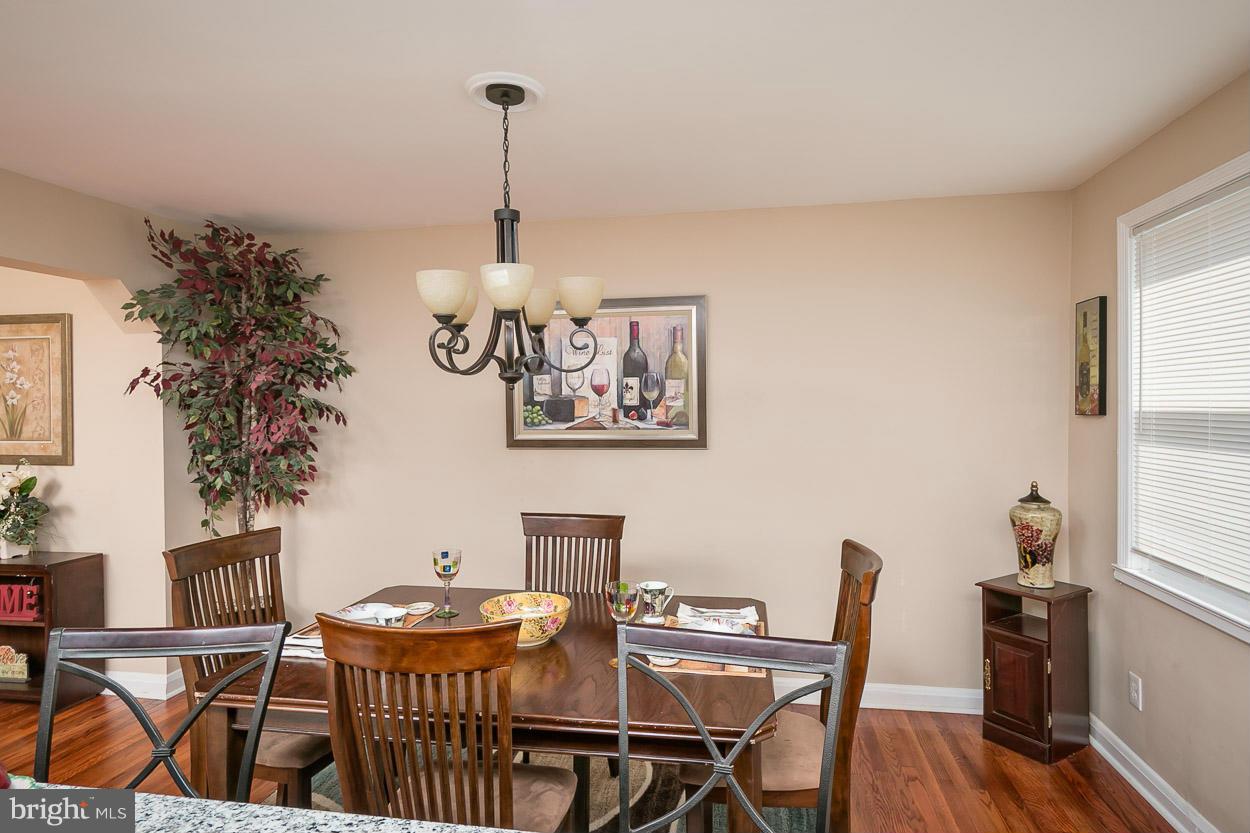 1337 Pentridge Road Baltimore, MD 21239 - Photo 21 of 30 Dining Room