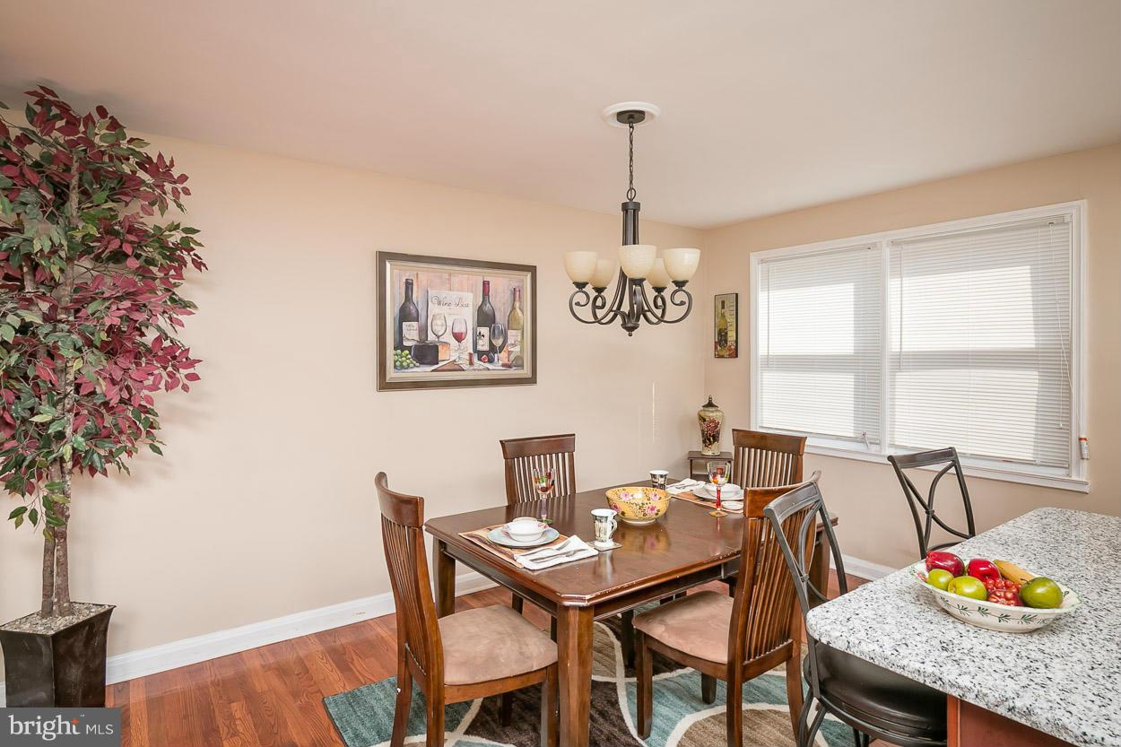 1337 Pentridge Road Baltimore, MD 21239 - Photo 9 of 30 Dining Room