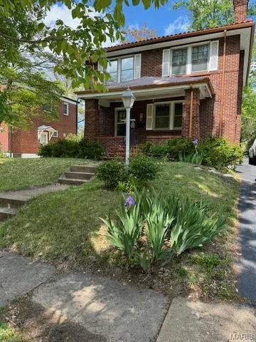 $239,000 | 8245 Glen Echo Drive, St. Louis, MO 63121