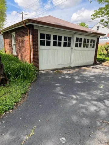 $239,000 | 8245 Glen Echo Drive, St. Louis, MO 63121