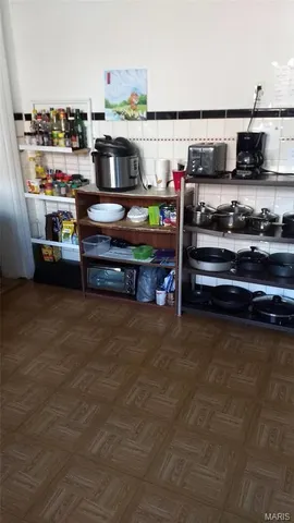 $239,000 | 8245 Glen Echo Drive, St. Louis, MO 63121