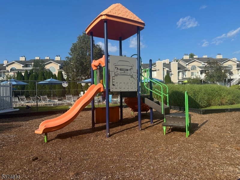 66 Mountain Court, Unit 66 Bedminster, NJ 07921 - Photo 17 of 18