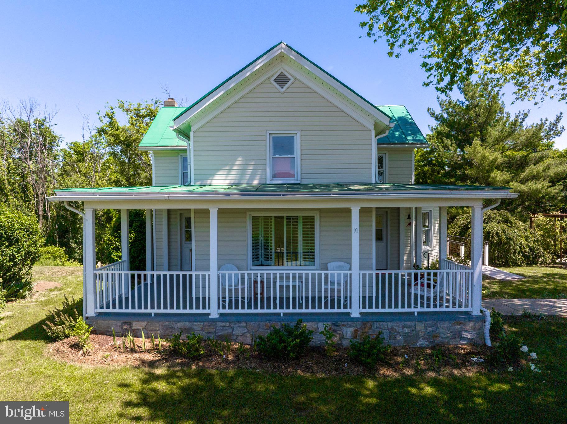 12970 Senedo Road Mount Jackson, VA 22842 - Photo 1 of 66 New vinyl railings on 3 sides