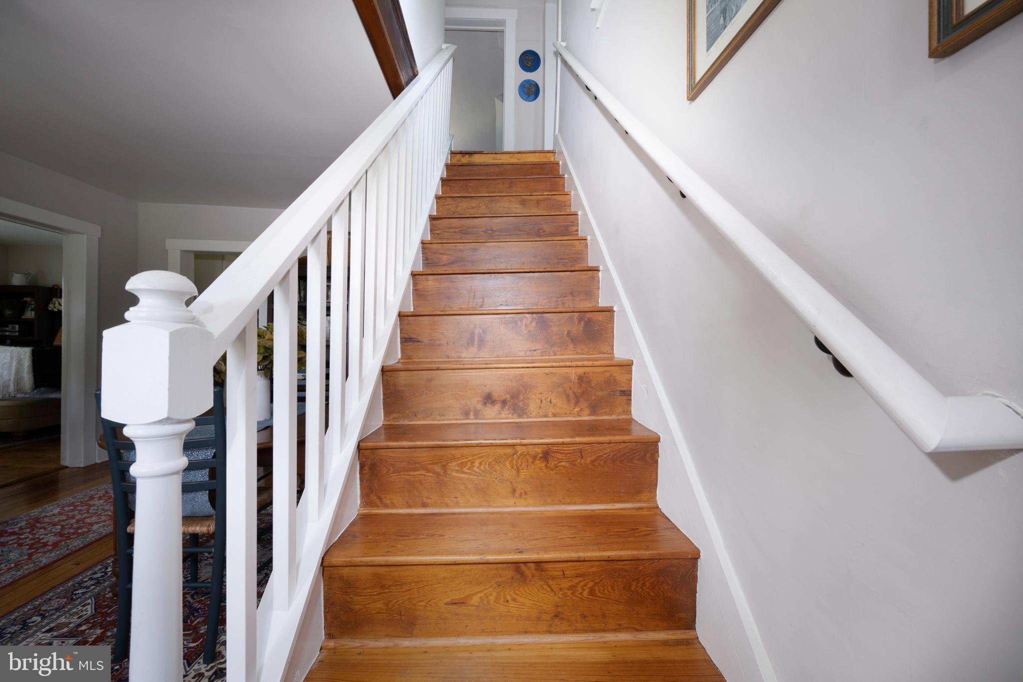 12970 Senedo Road Mount Jackson, VA 22842 - Photo 34 of 66 Stairs to upper level