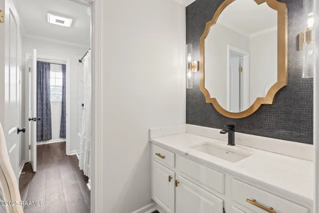 $199,999 | 110 South Domingue Avenue, Unit 1, Lafayette, LA 70506