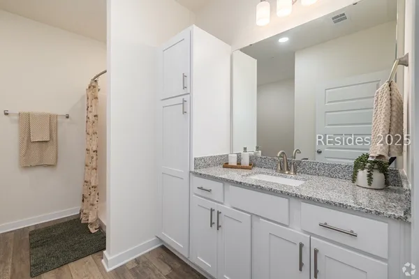$1,842 | 76 Rutledge Drive, Unit LT2, Ridgeland, SC 29936