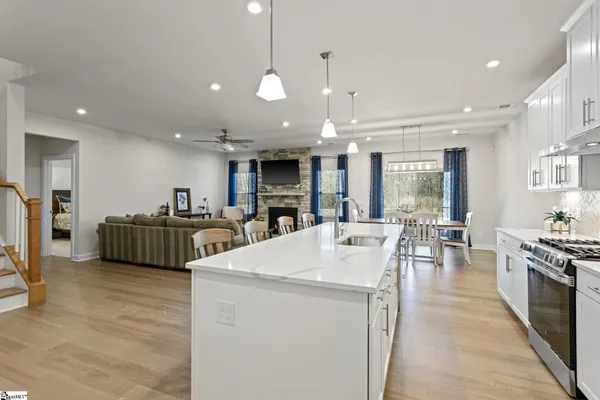 $515,000 | 356 Hollythorpe Lane, Fountain Inn, SC 29644