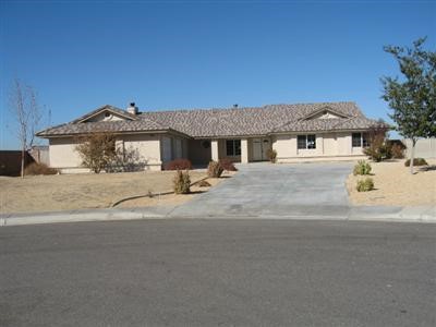 13595 Kurena Road Apple Valley, CA 92308 - Photo 1 of 1 Gallery Image 1