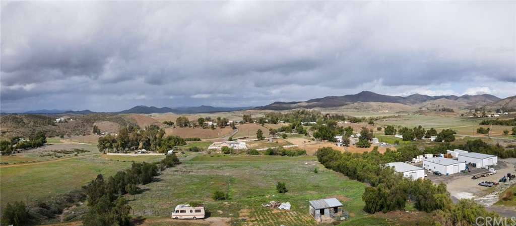 33796 Arthur Road Winchester, CA 92596 - Photo 3 of 54 a view of lake and mountain