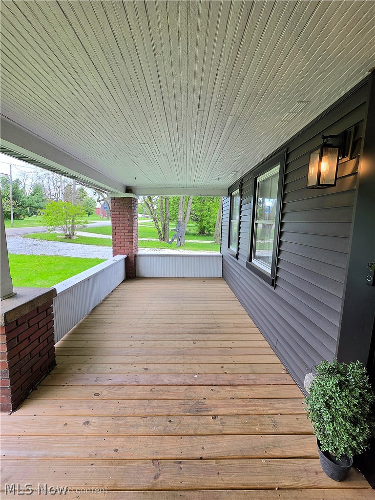 3858 Waterloo Road Atwater, OH 44201 - Photo 4 of 33