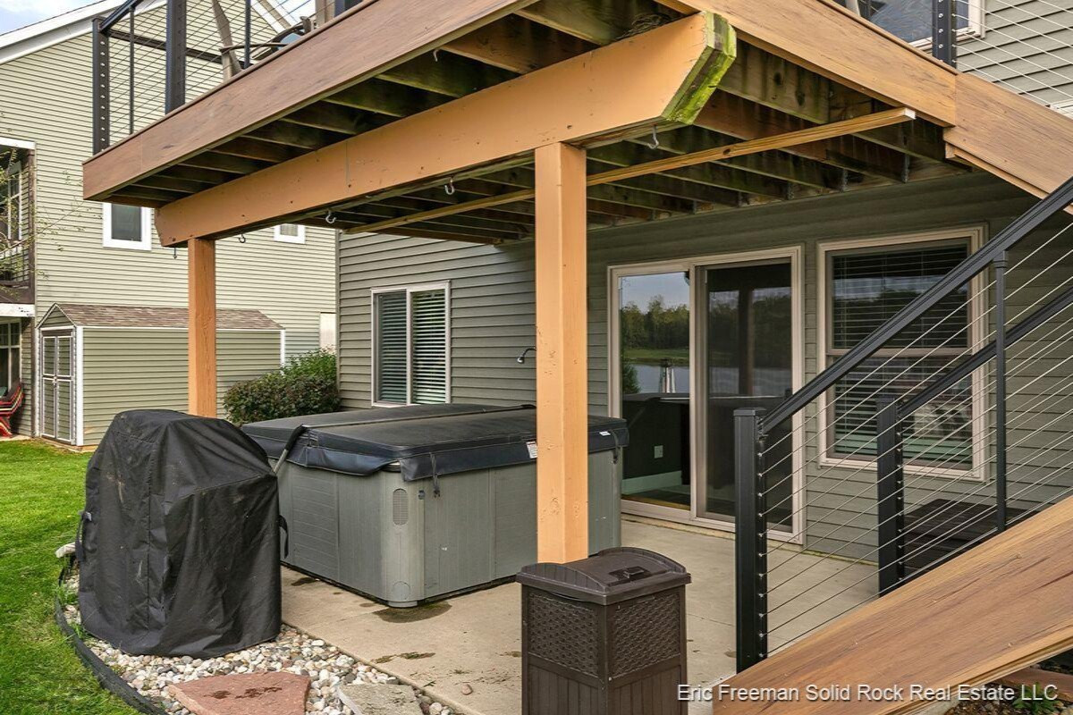 2662 Fillmore Street Jenison, MI 49428 - Photo 31 of 44 5ACflrwA