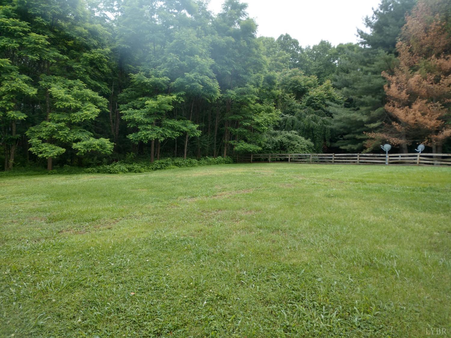1862 Cottontown Road Forest, VA 24551 - Photo 2 of 11 Gallery Image 2