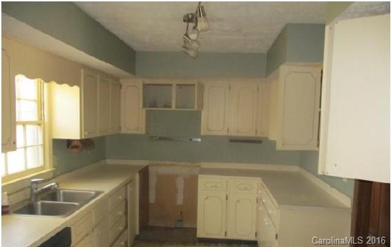 124 Clearfield Drive Rockingham, NC 28379 - Photo 4 of 11