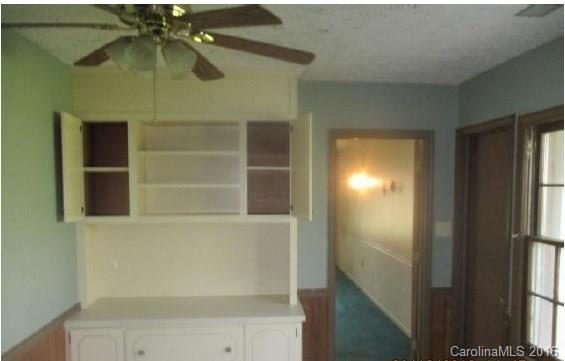 124 Clearfield Drive Rockingham, NC 28379 - Photo 5 of 11
