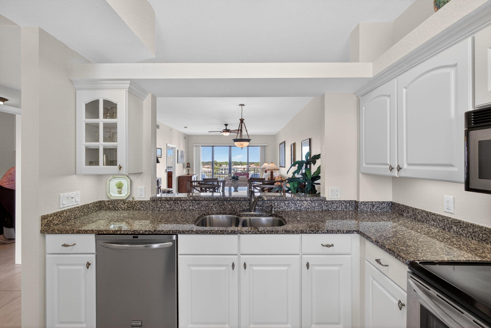 370 Golfview Road, Unit 503 North Palm Beach, FL 33408 - Photo 17 of 67 15-web-or-mls-5D1A6283