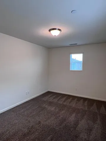 $2,200 | 1918 Oak Lane, Clovis, CA 93611