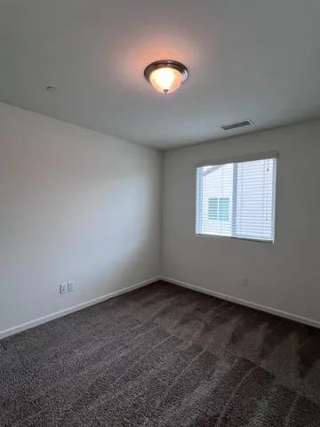 $2,200 | 1918 Oak Lane, Clovis, CA 93611