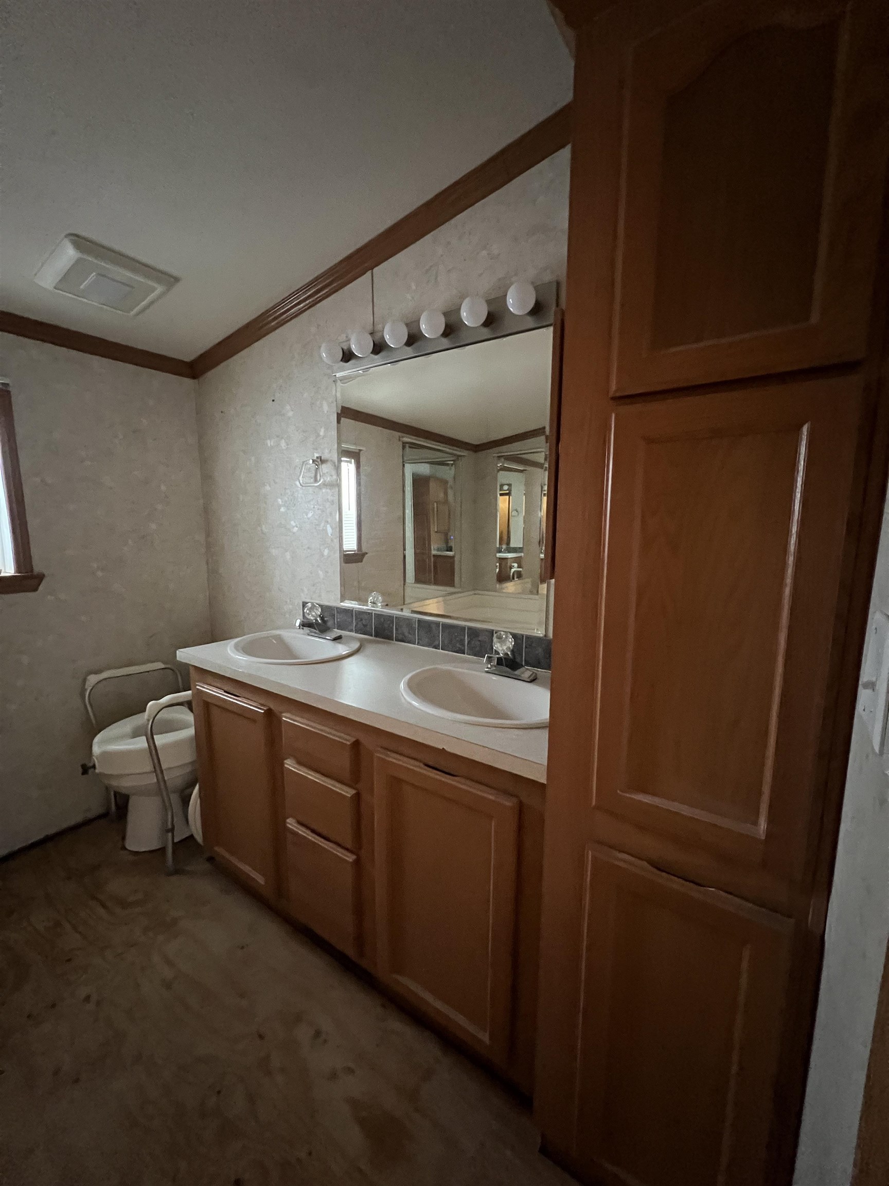 157 Airport Road Fair Haven, VT 05743 - Photo 23 of 43 Gallery Image 23