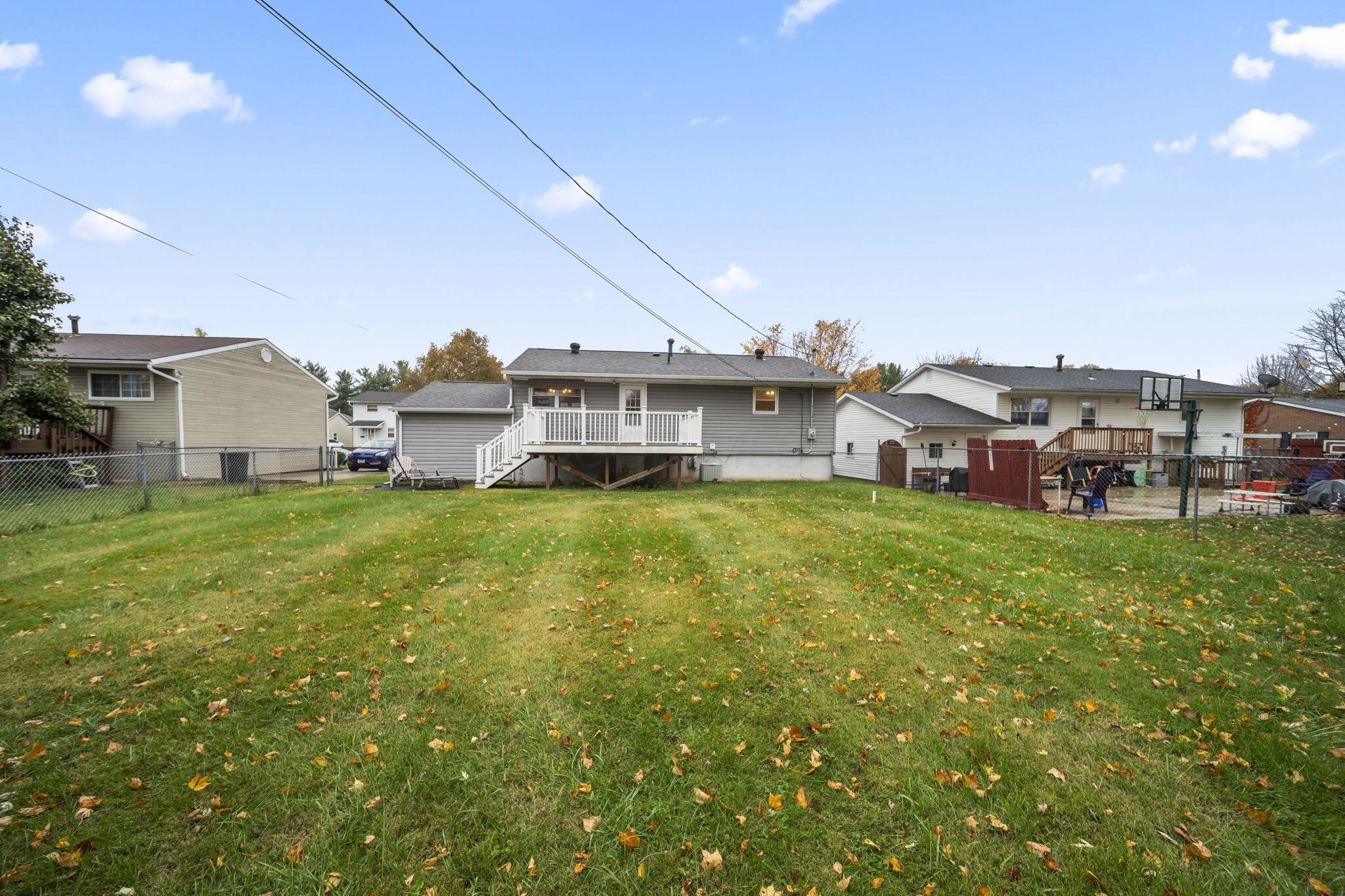1047 Mulberry Road Circleville, OH 43113 - Photo 27 of 40 Backyard