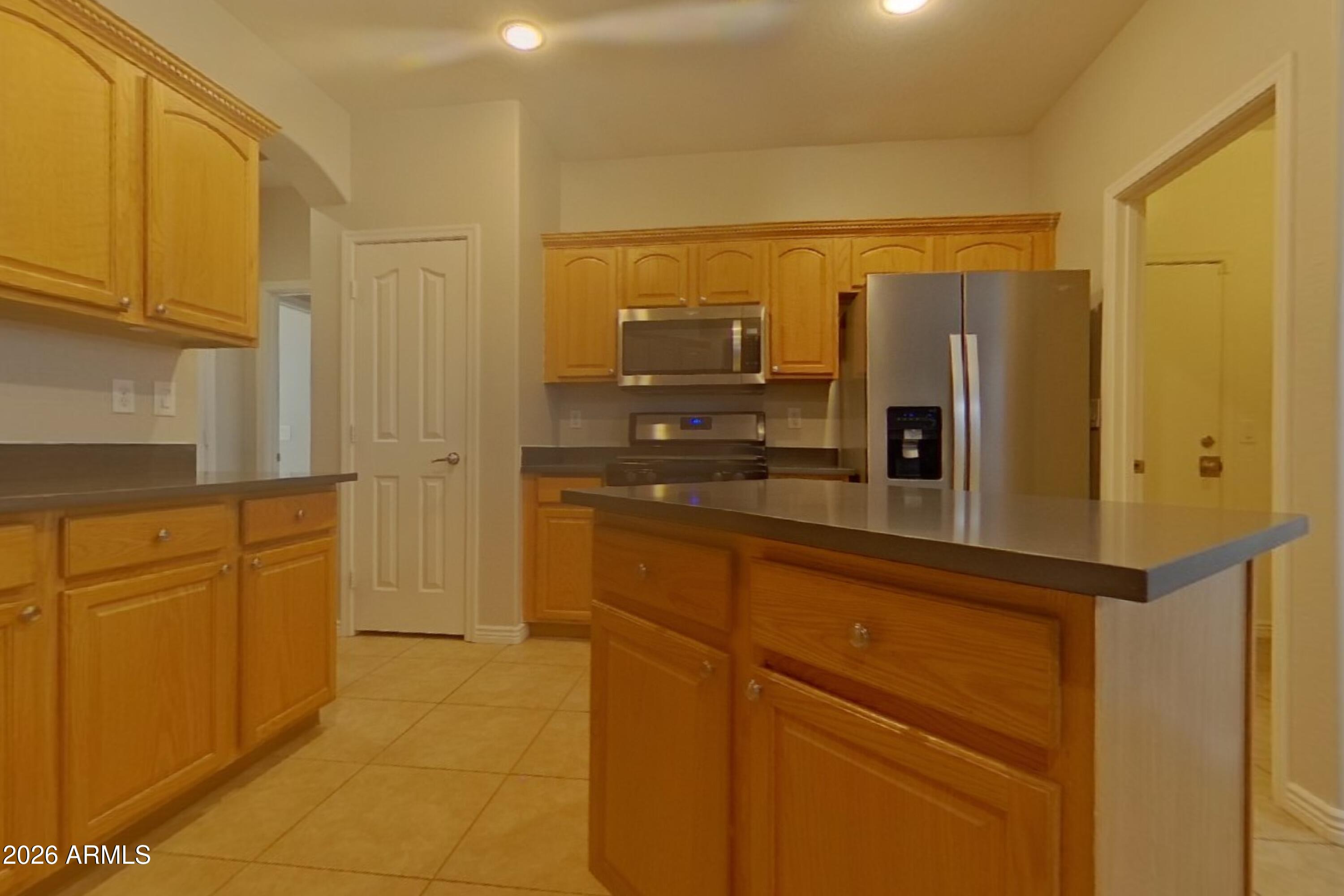 10114 West Payson Road Tolleson, AZ 85353 - Photo 7 of 18