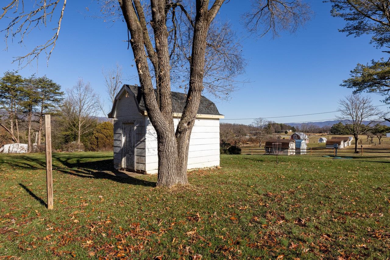 12883 Rockingham Pike Elkton, VA 22827 - Photo 74 of 74 Gallery Image 74